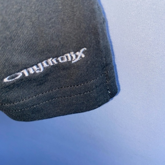 Men's Oakley Grey Front Pocket Polo Shirt - Picture 9 of 9